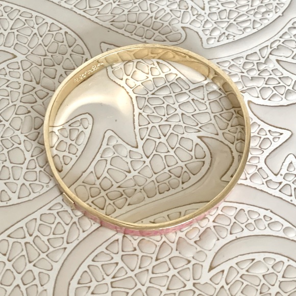 ✨NEW✨COACH PINK & GOLD BANGLE BRACELET - Picture 5 of 9